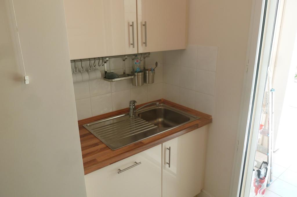 Stunning 2 Bed, 2 Bath Apt On The Cannes Sea Front Has Swimming Pool And Is A Secure Modern Building 464 外观 照片