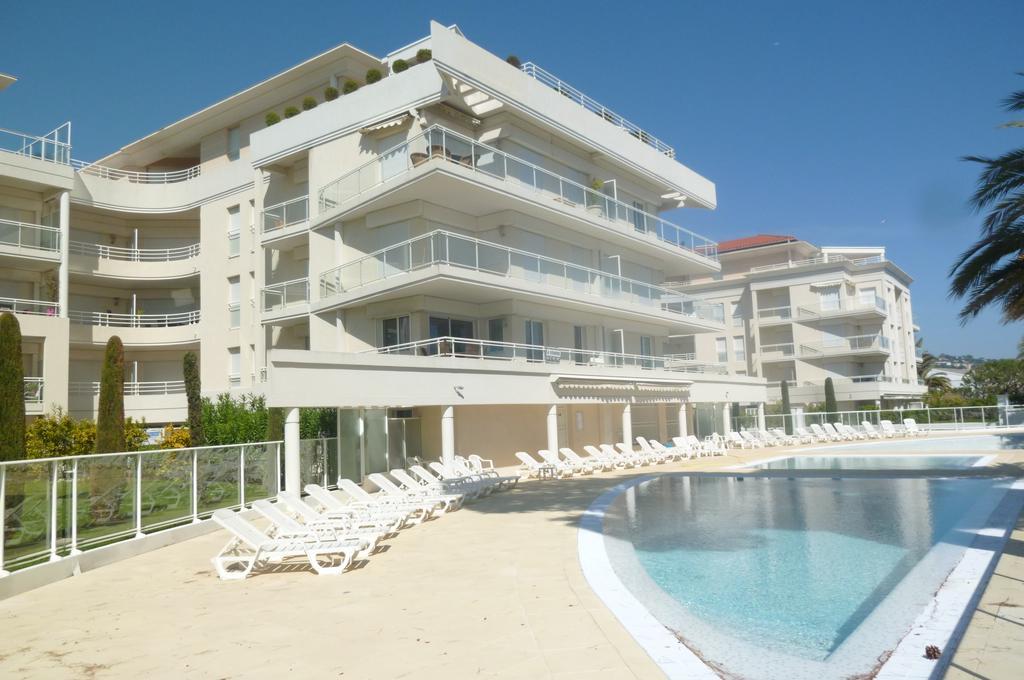 Stunning 2 Bed, 2 Bath Apt On The Cannes Sea Front Has Swimming Pool And Is A Secure Modern Building 464 外观 照片