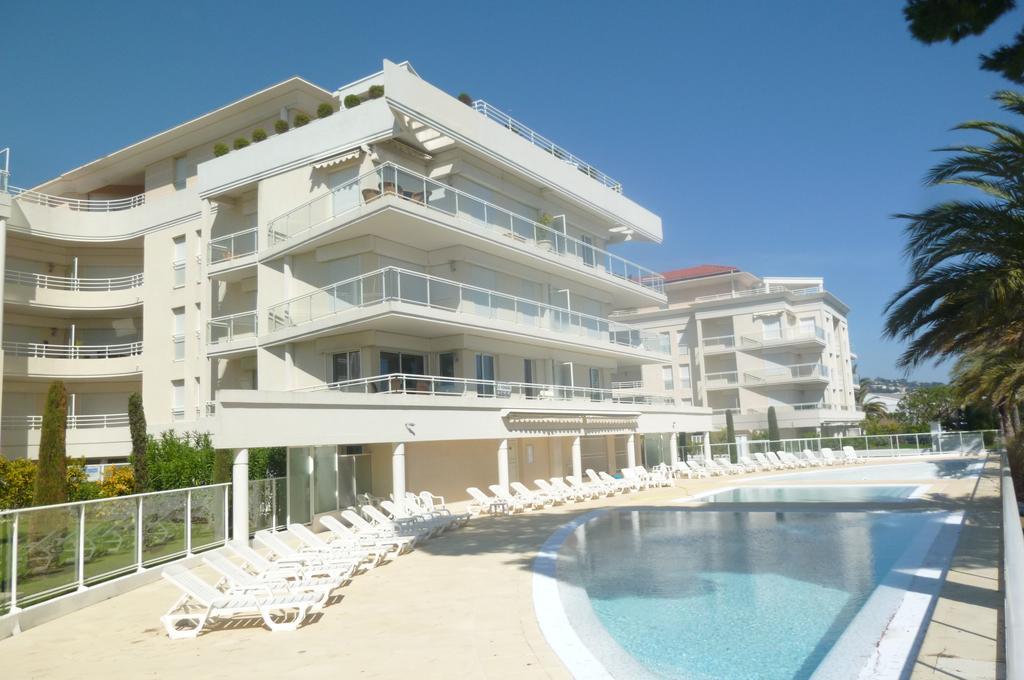 Stunning 2 Bed, 2 Bath Apt On The Cannes Sea Front Has Swimming Pool And Is A Secure Modern Building 464 外观 照片