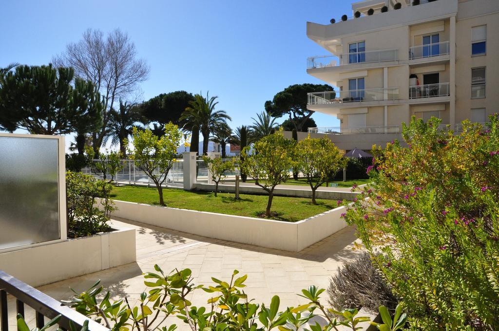 Stunning 2 Bed, 2 Bath Apt On The Cannes Sea Front Has Swimming Pool And Is A Secure Modern Building 464 外观 照片
