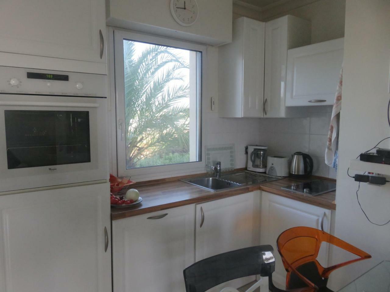 Stunning 2 Bed, 2 Bath Apt On The Cannes Sea Front Has Swimming Pool And Is A Secure Modern Building 464 外观 照片